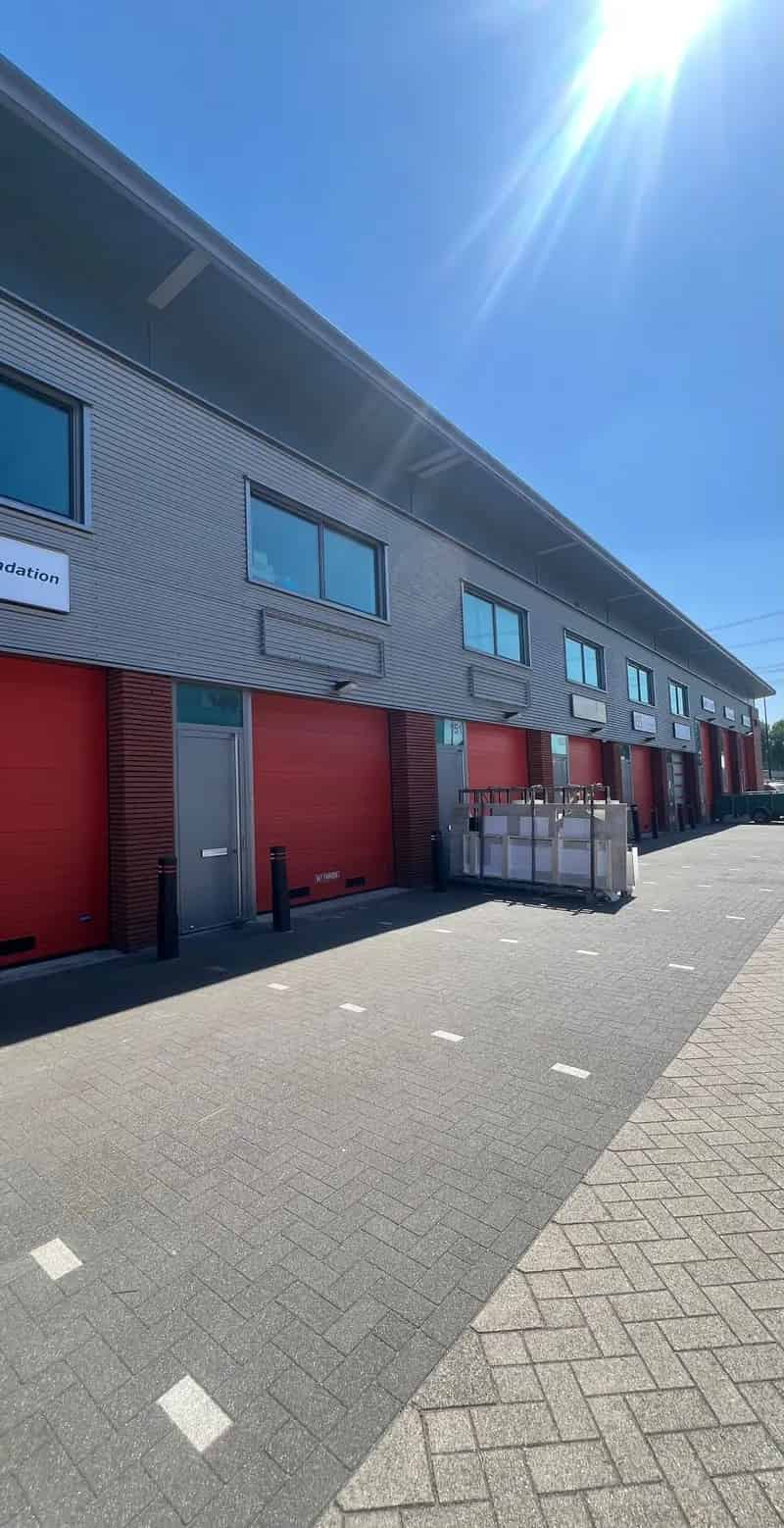 Bedrijfshal Rotterdam Nesselande te Huur