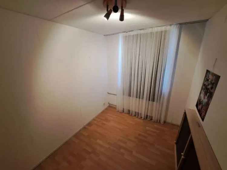 Kamer Woensel Eindhoven nabij Ziekenhuis en Fontys