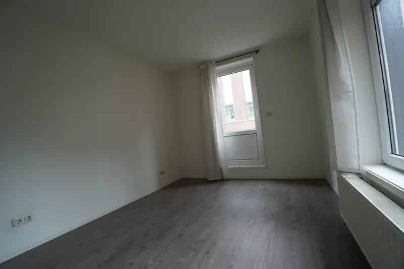 Ruime Woonruimte Tuin Helper Oostsingel Groningen