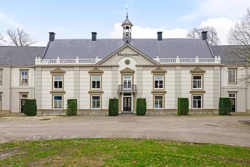Kantoorruimte Rosmalen Landgoed Coudewater 2400m2