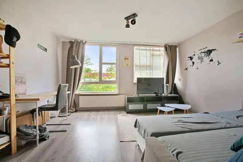 Amsterdam Zuidoost Appartement te Koop Wamelplein