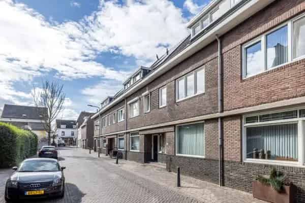 Huis Te Koop , 20, Overhovenerstraat, Sittard, Limburg