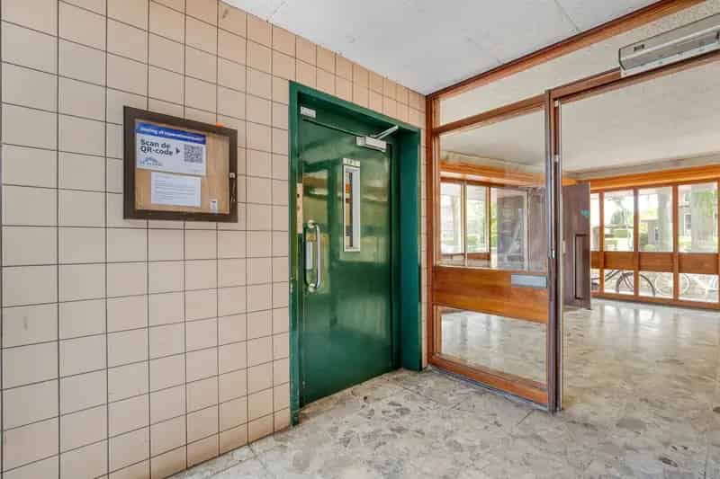 2 Kamer Appartement Voorschoten Gerenoveerd Balkon Zuidwesten