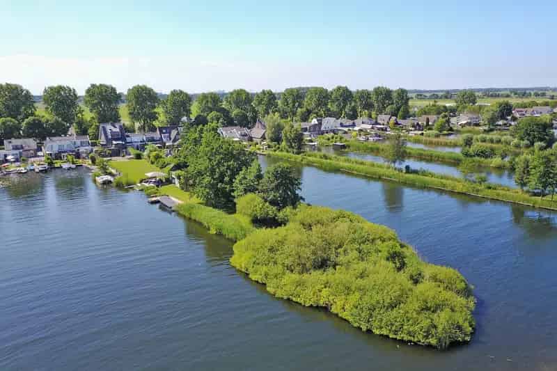 Luxe Villa Spiegelplas Nederhorst den Berg