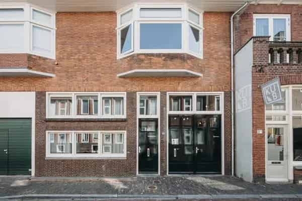Utrecht Pieterstraat 5C: Woning in Historische Binnenstad