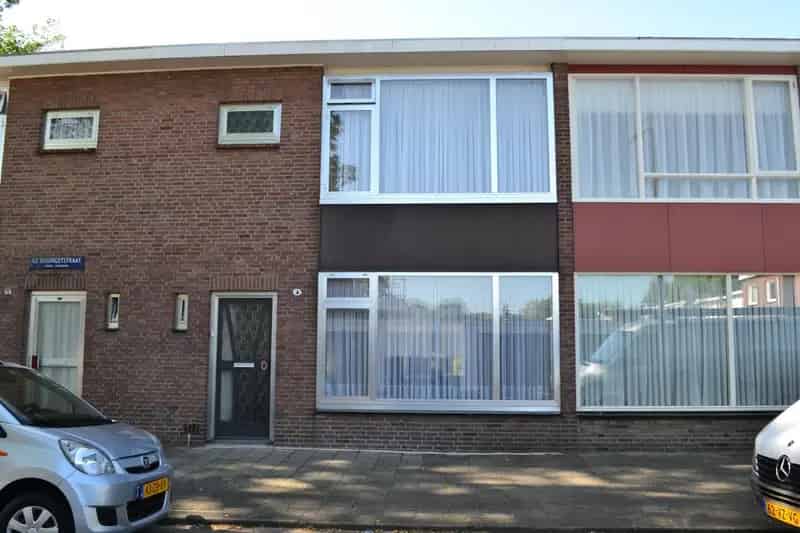 Ruime eengezinswoning Tilburg West 3 slaapkamers grote tuin