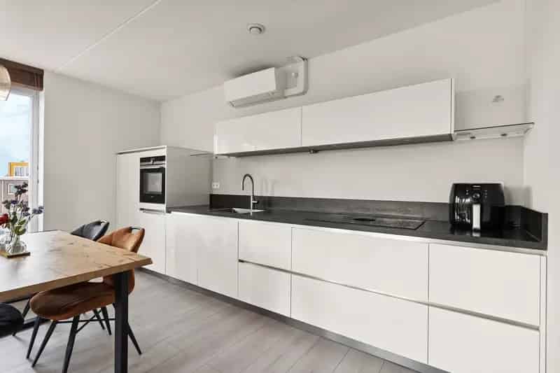 Ruim Hoekappartement Almere Poort 3 Slaapkamers Moderne Keuken
