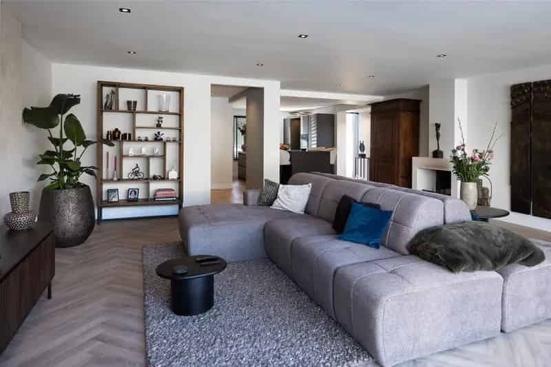 Huis te koop Rotterdam: Luxe gerenoveerde villa met jacuzzi