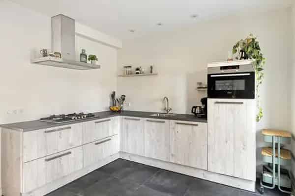 Instapklare Tussenwoning Dongen 4 Slaapkamers Tuin