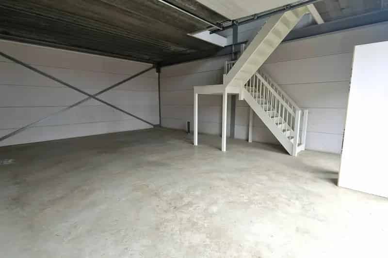 Bedrijfshal Almere 150m2 te koop Boldergoud