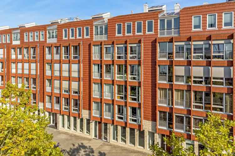 Kantoor Amsterdam | Zoek kantoren te huur: Laan der Hesperiden 90 1076 DX Amsterdam [funda in business]