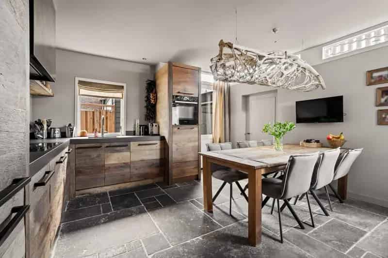 Villa Noordwijk aan Zee: Unieke Vrijstaande Villa met Studio
