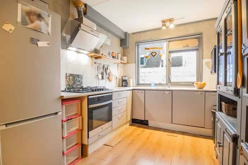 Ruime Middenwoning Maandereng 3 slaapkamers Diepe Tuin