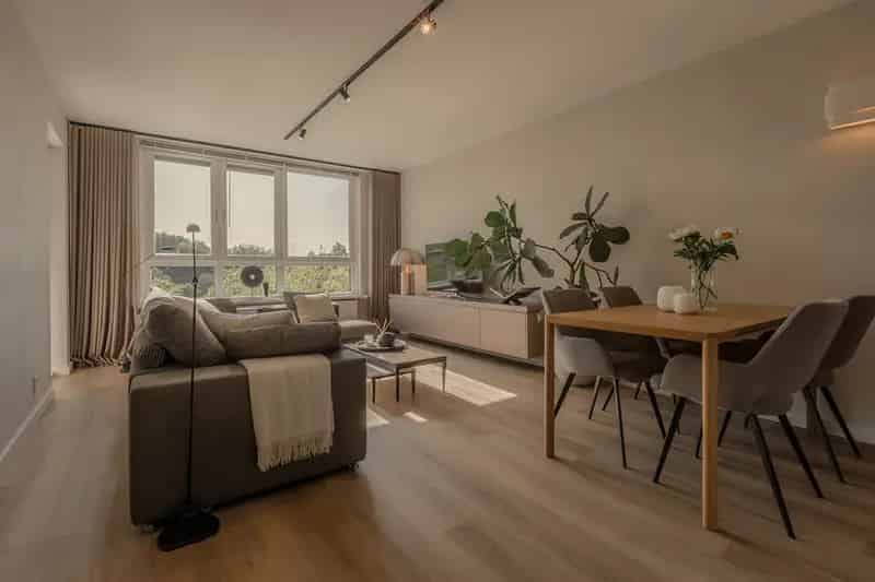 2 Kamer Appartement Amstelveen  Luxe Gerenoveerd 60m2