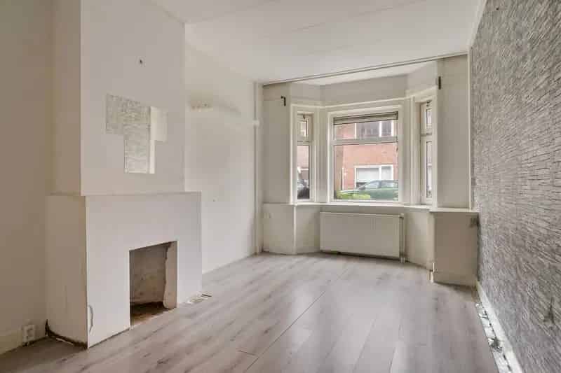 Appartement te Koop Den Haag 57m2 2 Slaapkamers Tuin