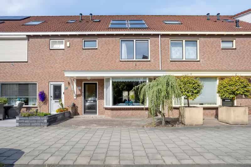 Ruim Huis te Koop Volendam 145m2 3 Slaapkamers Tuin