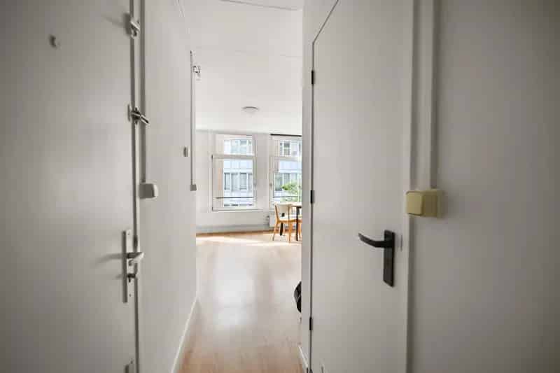 Compact Appartement Staatsliedenbuurt 38m2 Balkon Berging Eigen Grond