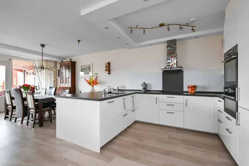 3 Kamer Appartement Heemskerk 101m2 Balkon Sauna Berging