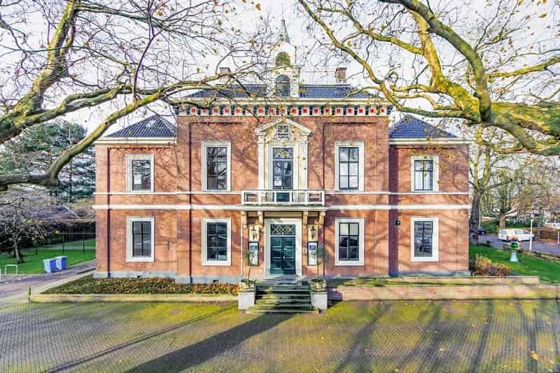 Kantoorruimte te Huur Hoofddorp Monumentaal Raadhuis 605m²