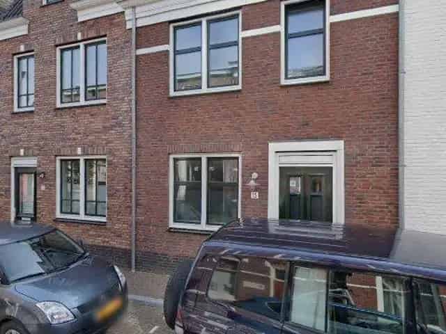 Huurwoning Leidschendam 5 slaapkamers 2 badkamers