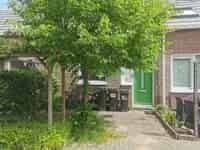 Vierkamer Tussenwoning Bornholm Oost: Gezinswoning met Tuin