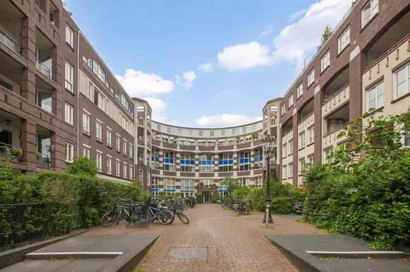 Maisonnette Amsterdam Staatsliedenbuurt 128m2 Tuin Parkeerplaats