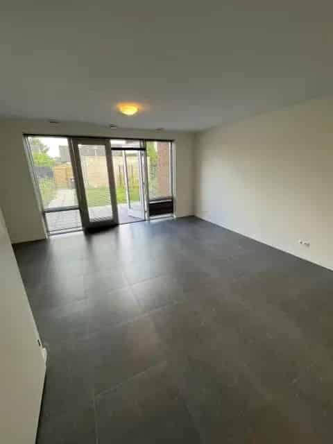 Eengezinswoning te huur in Oijen 4 kamers 123m2