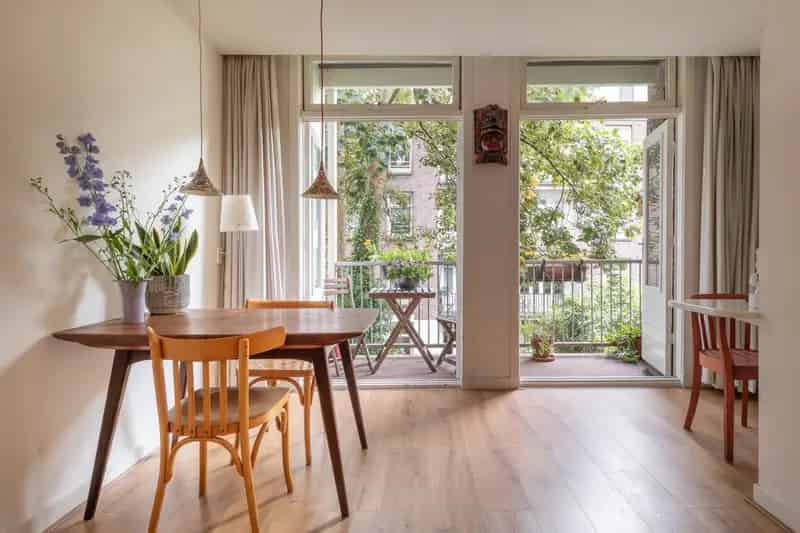 Amsterdam Oost 2 Kamer Appartement Balkon Erfpacht Afgekocht