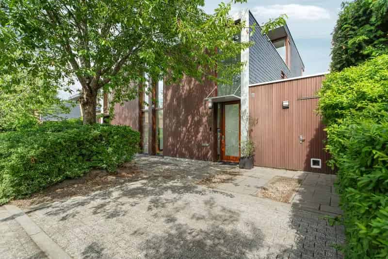Huis te koop Almere Sieradenbuurt 4 slaapkamers 161m²