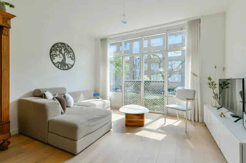 3 Kamer Appartement Amsterdam Bos en Lommer 55m2 Gerenoveerd