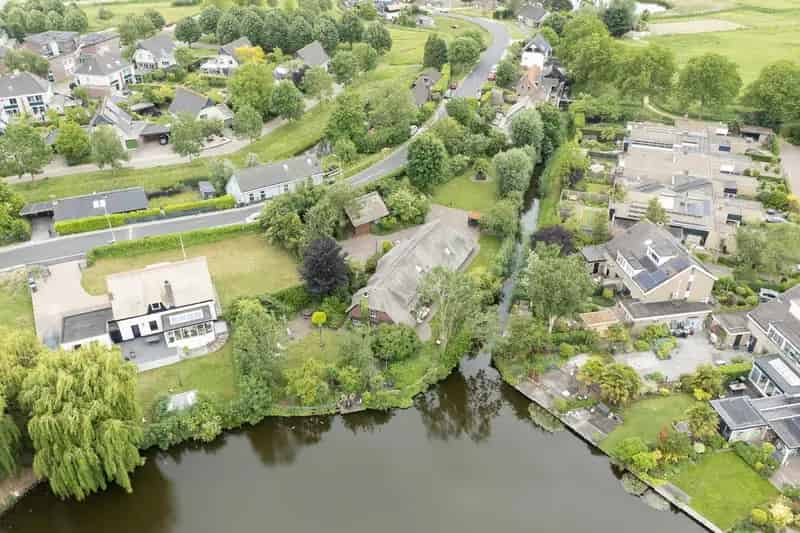 Huis Te Koop , 26, Weelsedijk, Strijen, Zuid-Holland