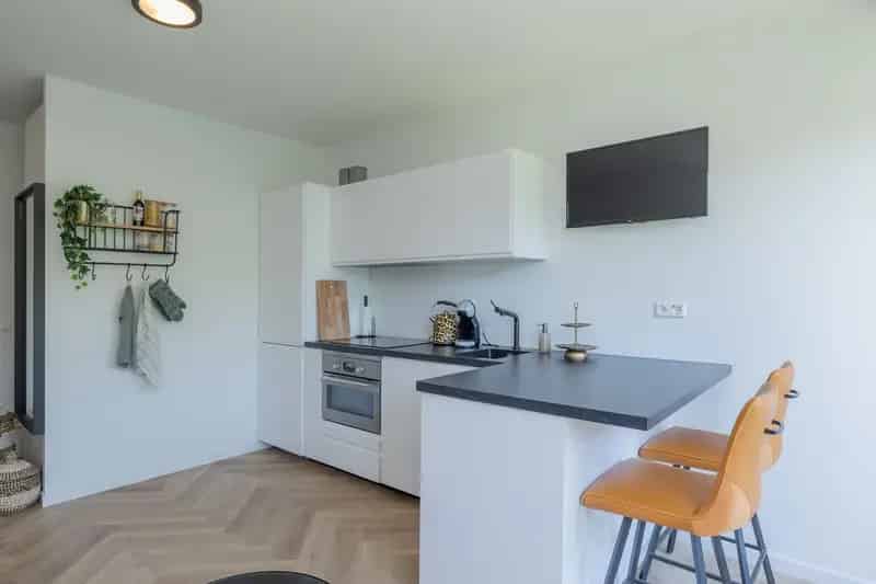 Moderne Studio Hillegom 34m2 Energielabel A Eigen Berging