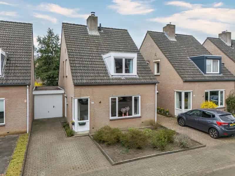 Ruime woning te koop in Venlo - 3 slaapkamers - garage - zonnige tuin