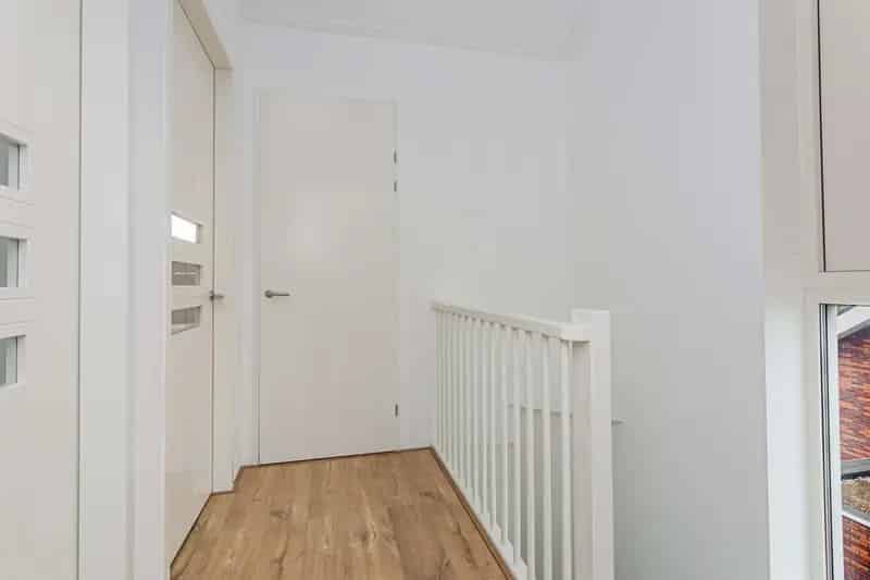 5 Slaapkamers 2 Badkamers Tuinlanden Vleuten 2015