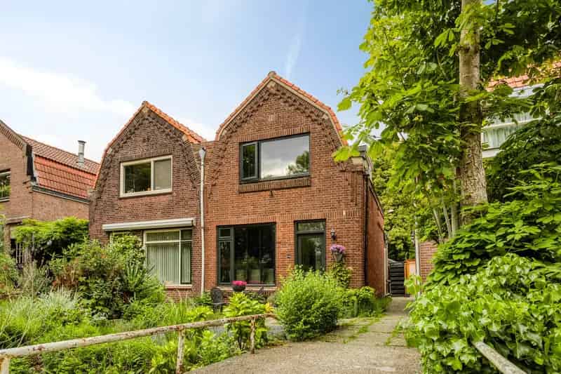 Jaren 30 woning Capelle aan den IJssel  tuinhuis Schollebos