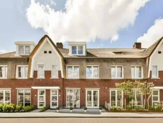Moderne Eengezinswoning 5 Slaapkamers Tuin De Kwakel