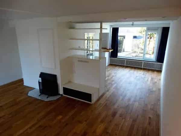 Ruime Tussenwoning Wassenaar Vier Slaapkamers Zonnige Tuin
