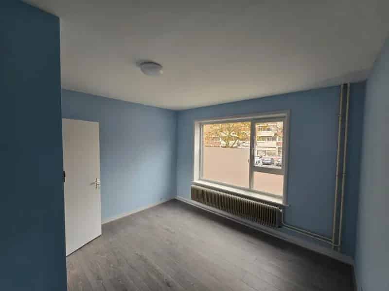 Kamers voor vlakbij het station **Alleen dames**