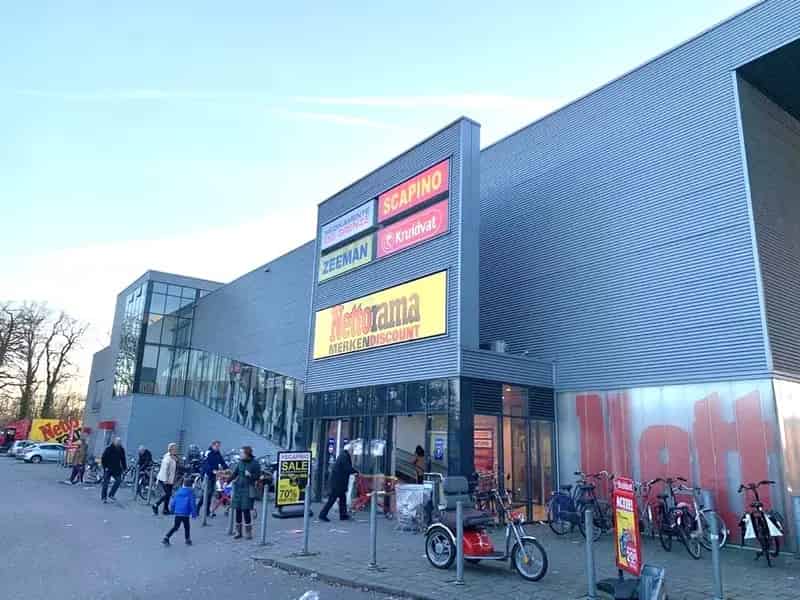 Winkel te huur Enschede Budget Center 278m2