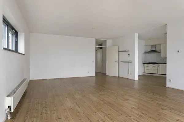 Ruim appartement Bergen op Zoom met uitzicht