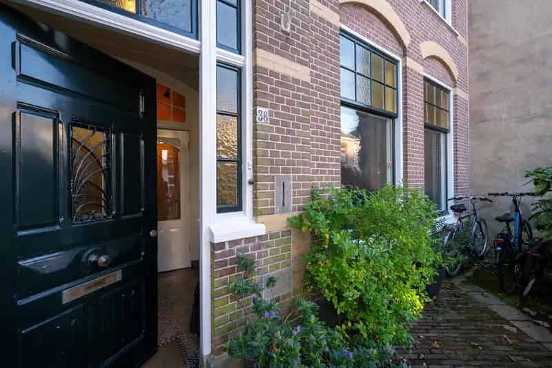 Herenhuis Oude Rijn Leiden - Aanlegsteiger - Authentiek - Modern