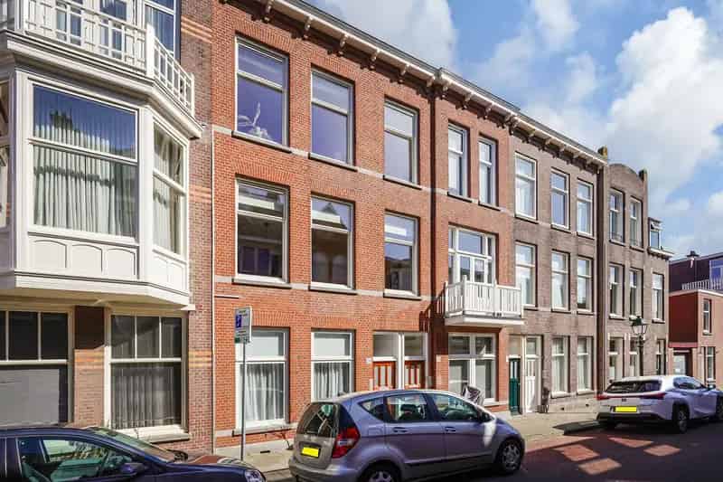 Luxe bovenhuis 137m2 Statenkwartier 4 slaapkamers Dakterras