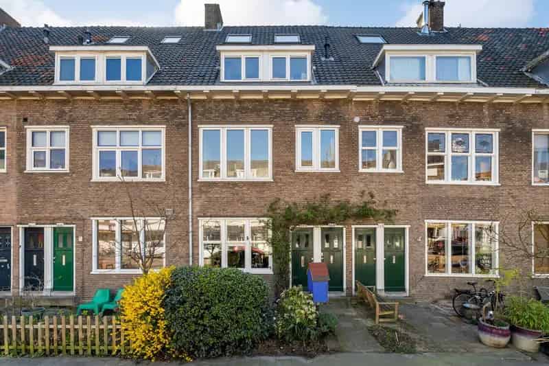 Riante benedenwoning te koop Hillegersberg 97m2 tuin