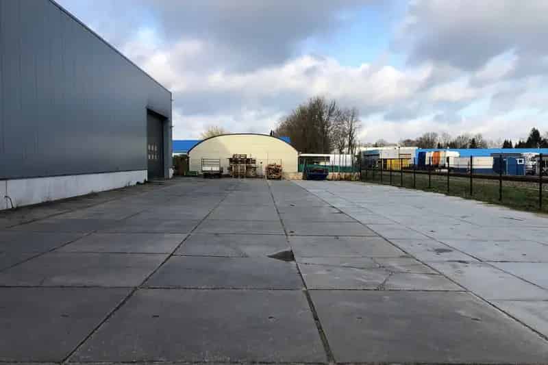 Bedrijfshal 400m² te Huur Dieren
