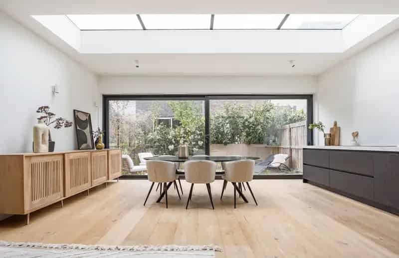 Luxe benedenhuis 80m2 Amsterdam Zuid tuin parkeerplaats