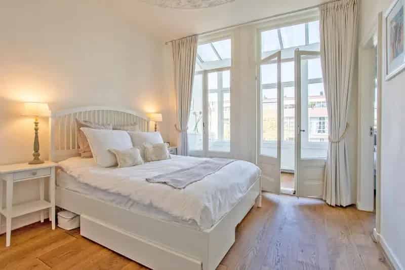 Amsterdams Grachtenpand 3 Kamer Appartement te Koop Weteringschans