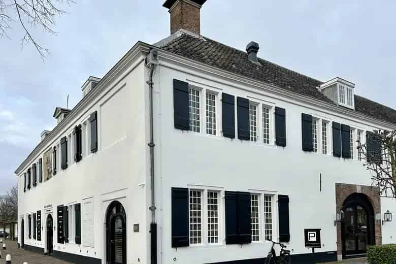 37m2 Winkelruimte te Huur Naarden Vesting Het Arsenaal
