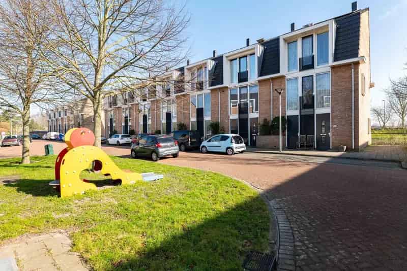 Luxe Waterwoning 4 Laagse Oostdijk