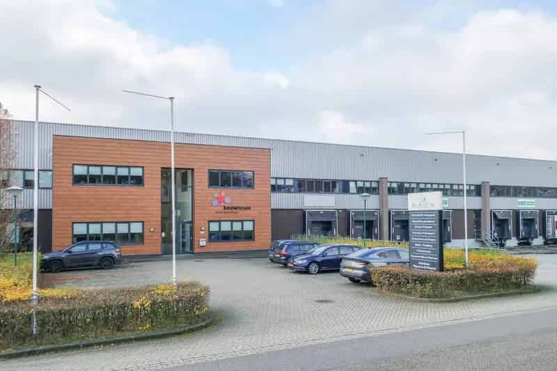 Bedrijfshal te Huur Venlo 1639m2 Trade Port Oost