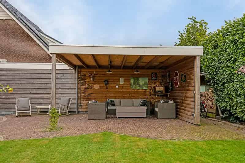 Huis te koop Kerkdriel 4 slaapkamers grote tuin
